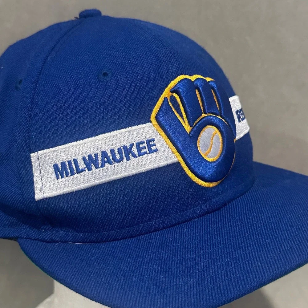 Milwaukee Brewers New Era Snapback Hat Blue Cooperstown Ball Glove Logo Cap